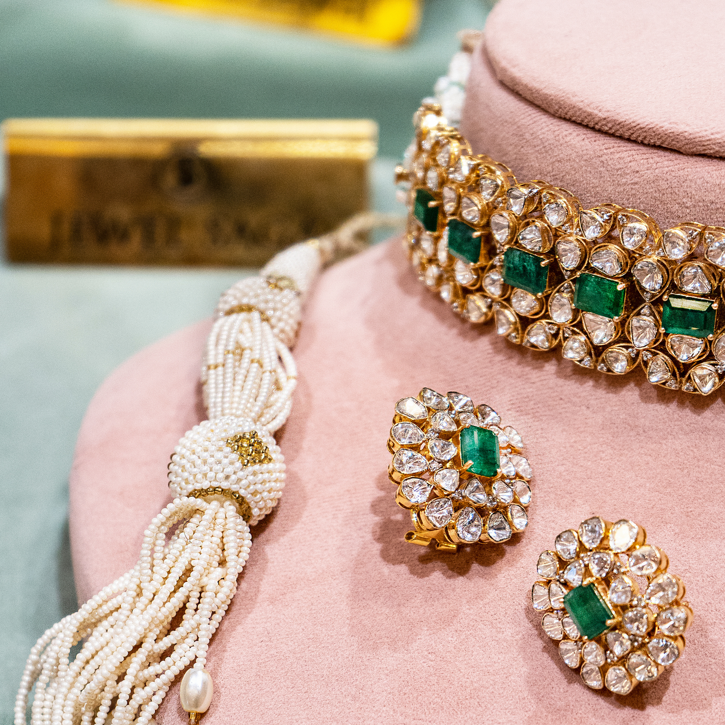 EMERALD POLKI CHOKER CUM BRACELET