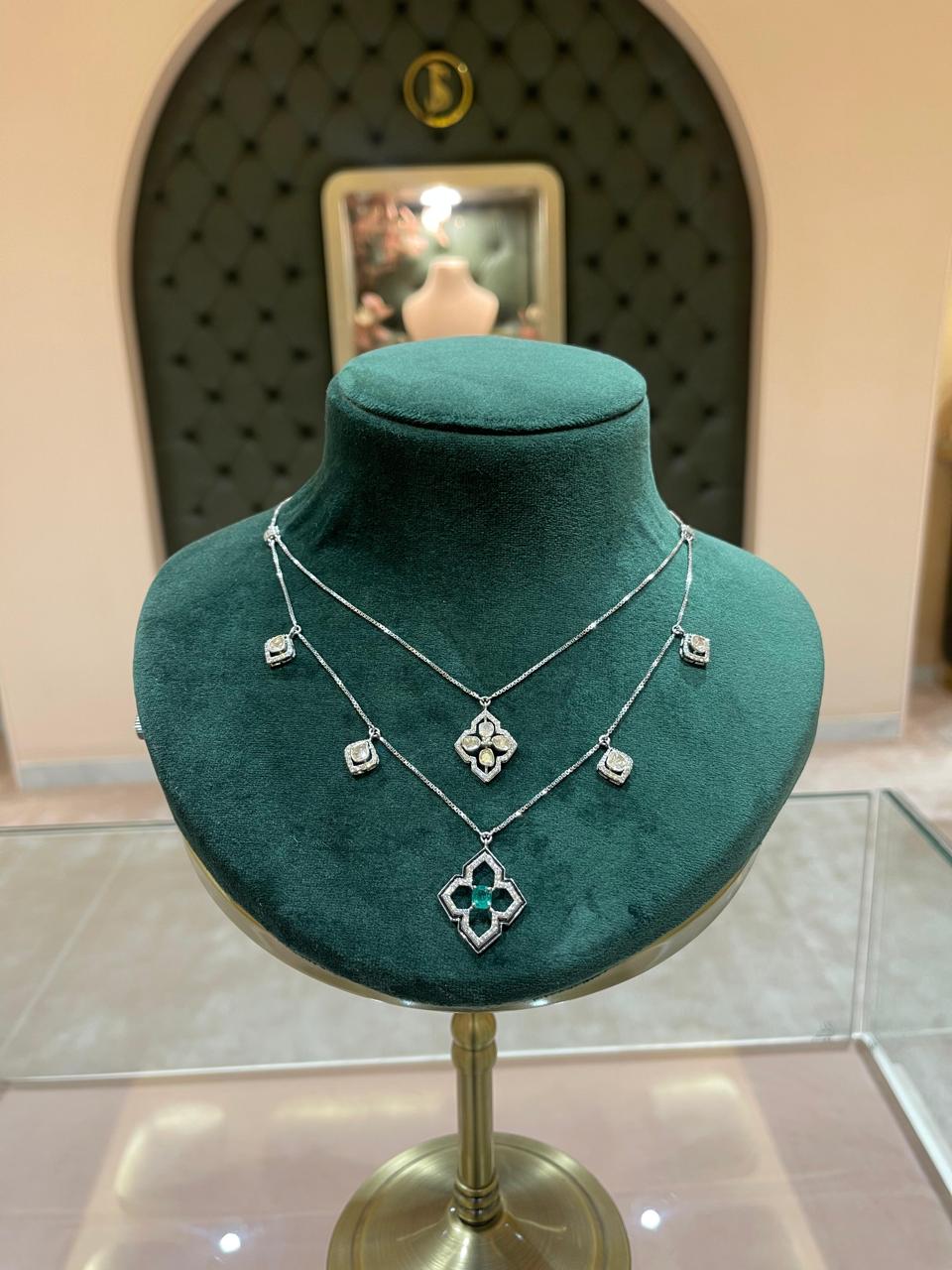 Emerald Polki Neckchain