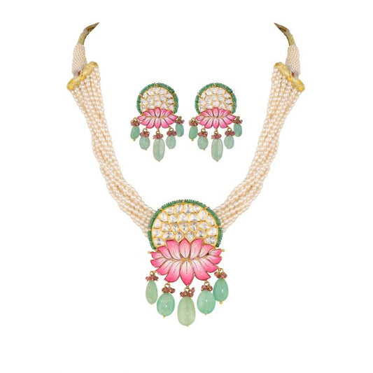 BLOOMING LOTUS CHOKER