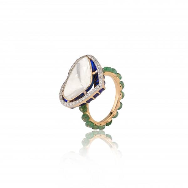 Love coma ring