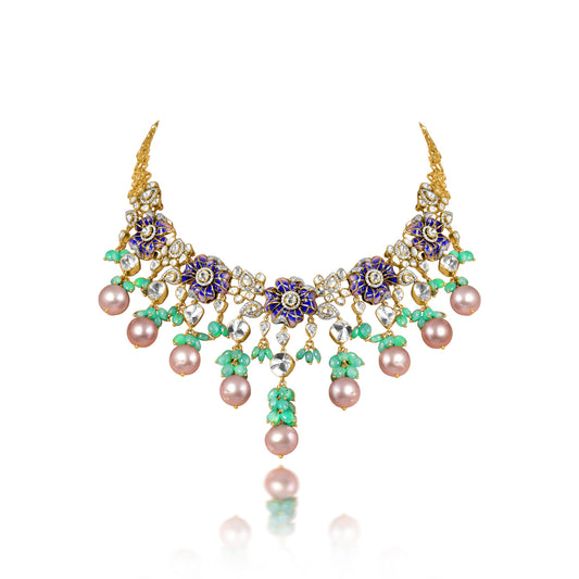 La Fluer Necklace